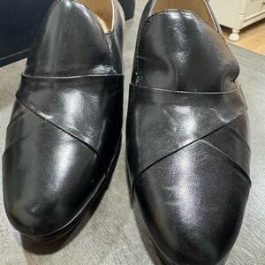 Giorgio Brutini Black Leather Slip-On Loafers with Crossed Strap Design